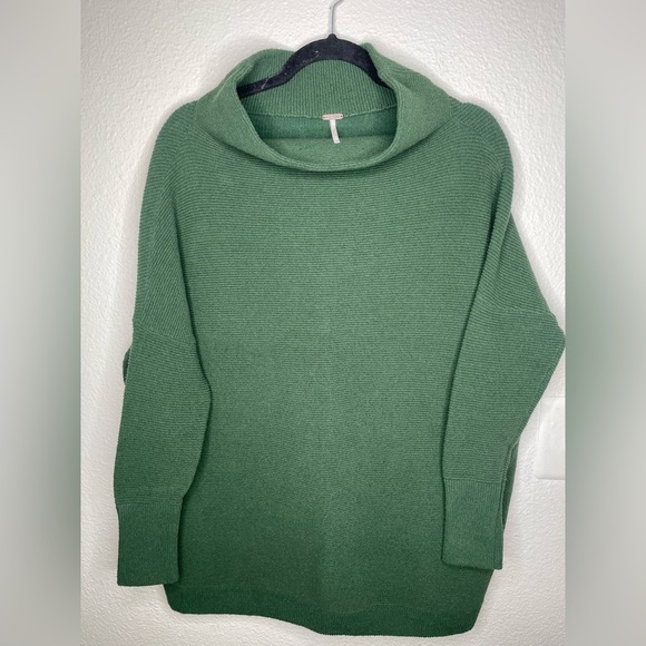 Free People Ottoman slouchy tunic sweater in pine size xs - Picture 5 of 12